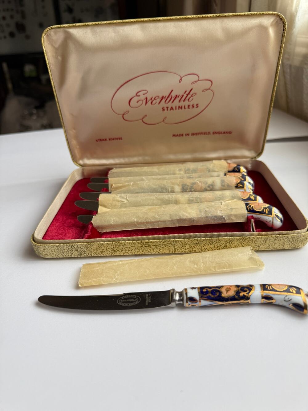 VTG Imari Style Floral Sheffield Everbrite Stainless Knives-Set of 6 in Case